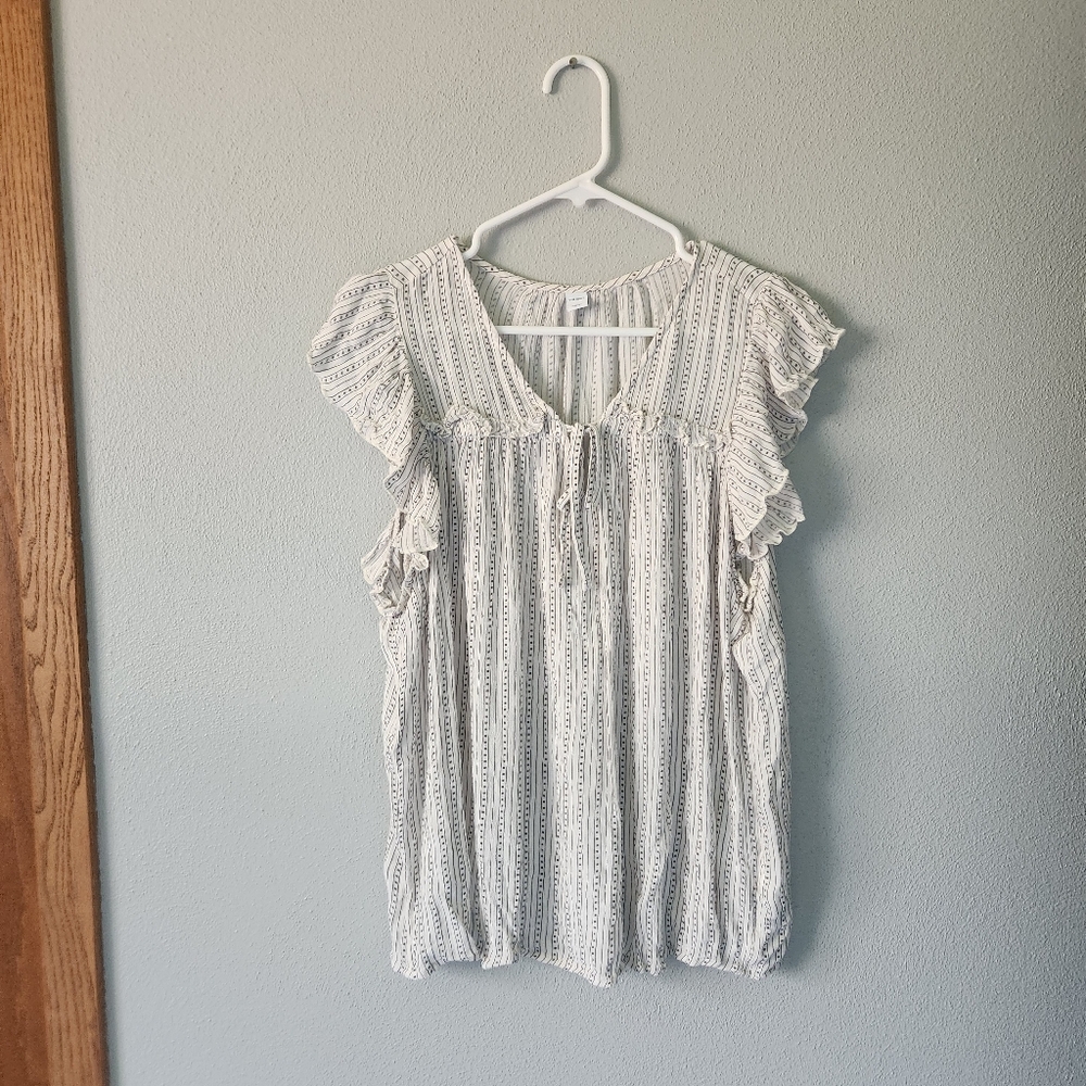 Old Navy White and Light Gray Striped Flutter Sleeve Blouse
